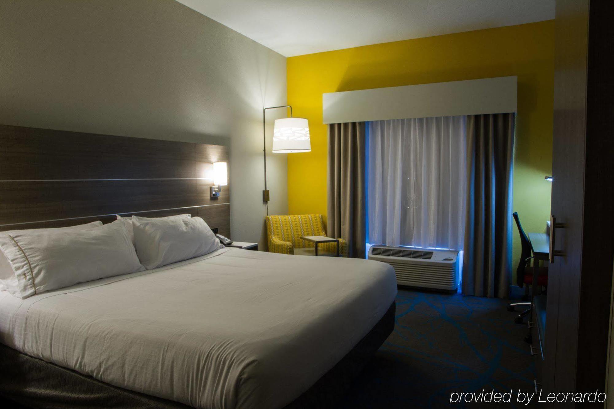 Holiday Inn Express & Suites Litchfield By Ihg Exterior foto